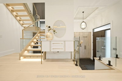 28 Pine Avenue • Mississauga, ON photo 6