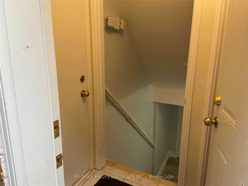 Bsmt - 5349 Lismic Boulevard