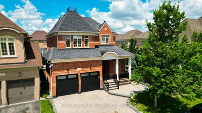 47 Legendary Circle • Brampton, ON photo 2