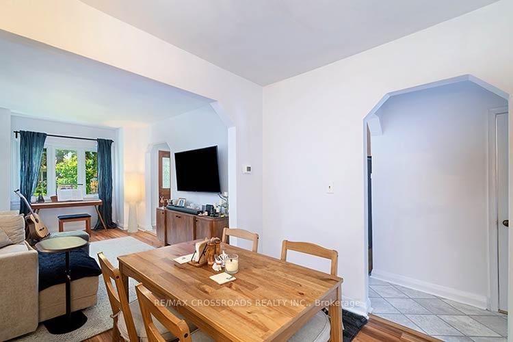 65 Manitoba Street • Toronto, ON photo 13