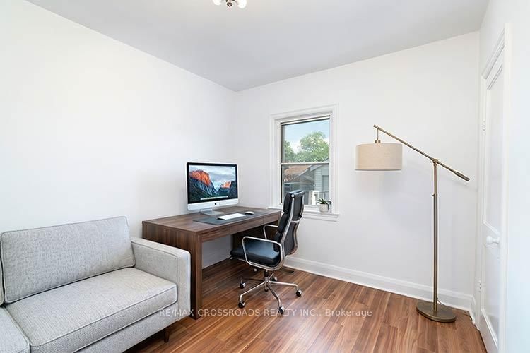 65 Manitoba Street • Toronto, ON photo 18