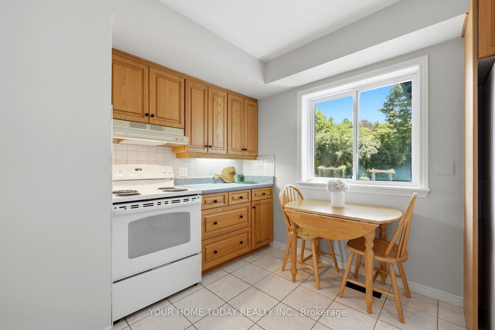 35 Dawson Crescent • Halton Hills, ON photo 13