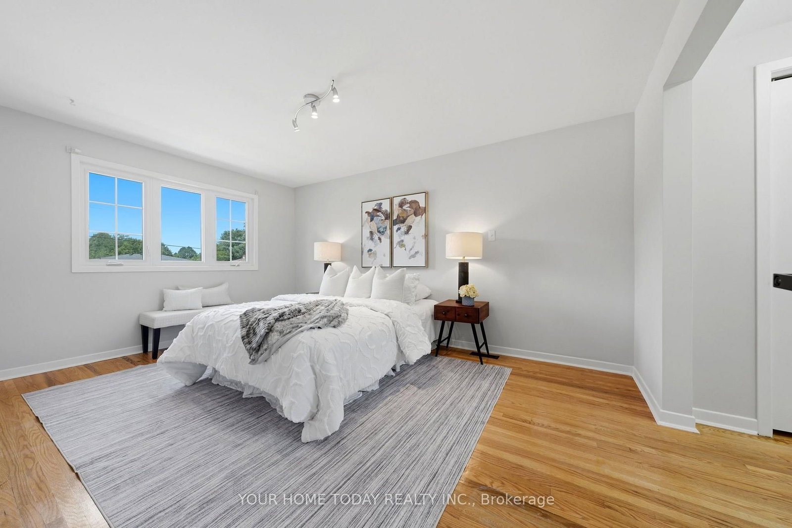 35 Dawson Crescent • Halton Hills, ON photo 24