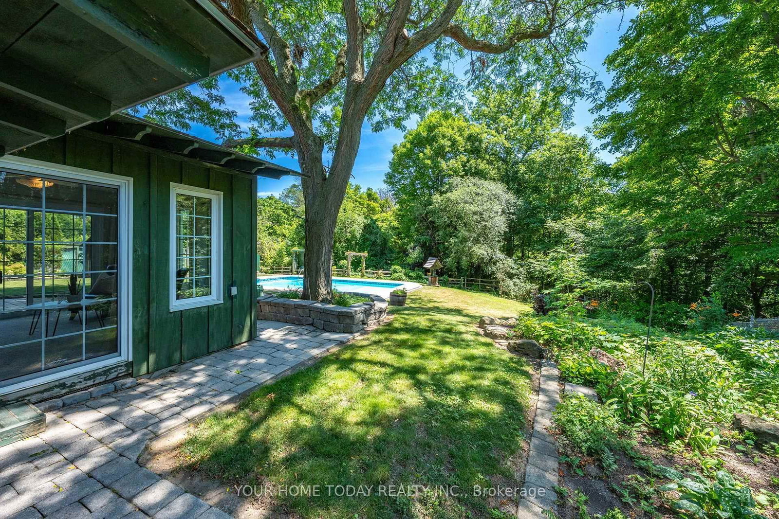 35 Dawson Crescent • Halton Hills, ON photo 33
