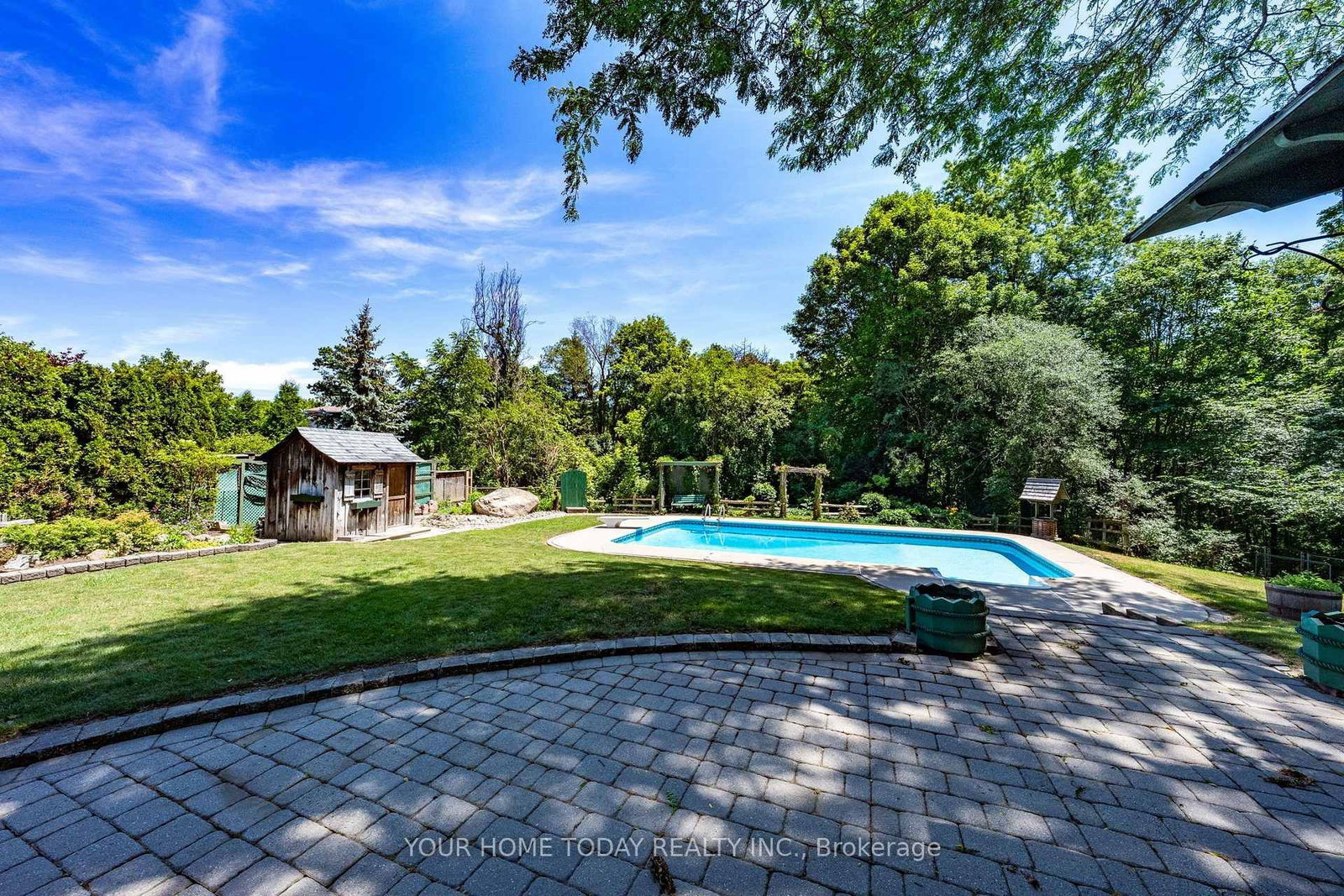 35 Dawson Crescent • Halton Hills, ON photo 34
