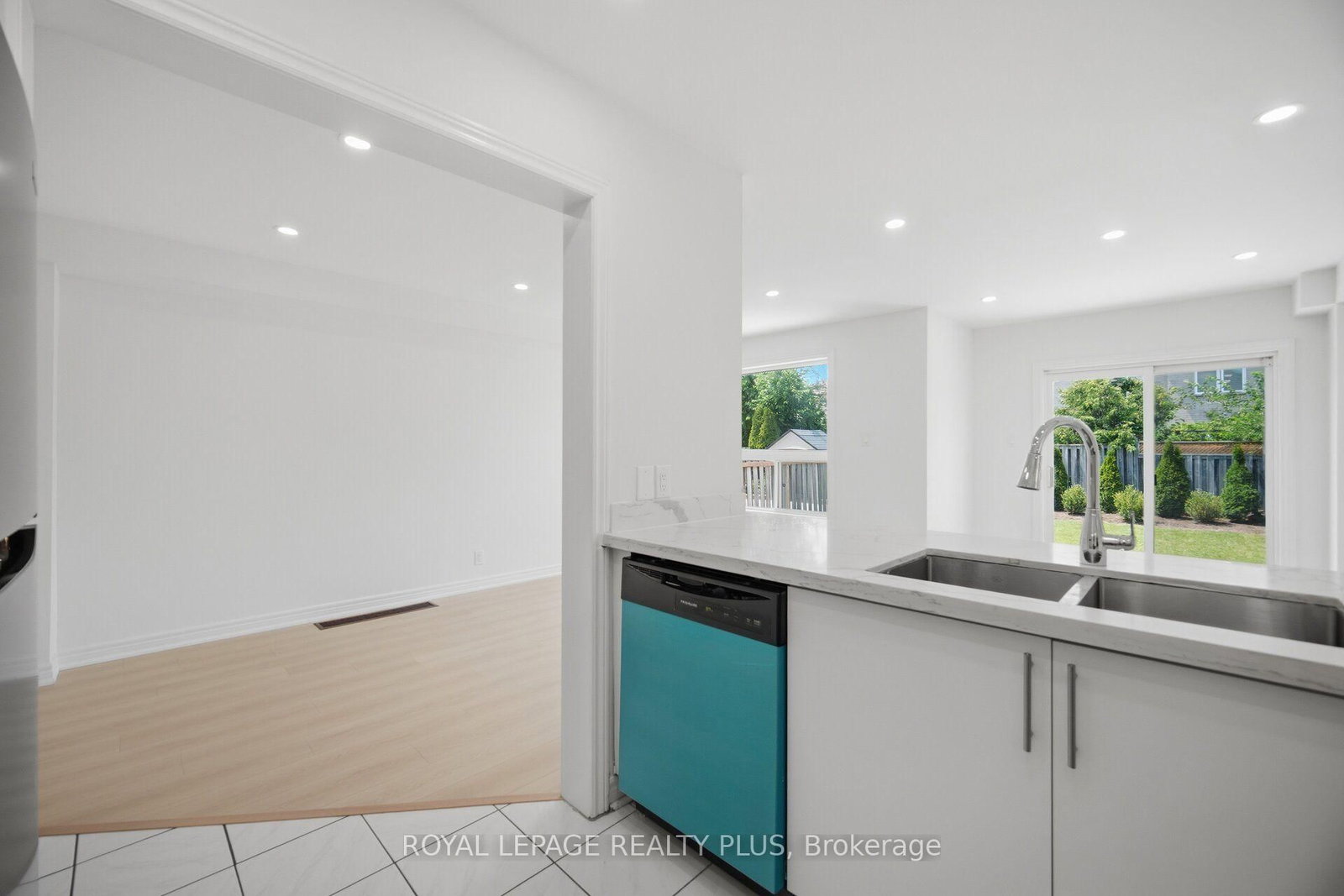 3907 Manatee Way • Mississauga, ON photo 19