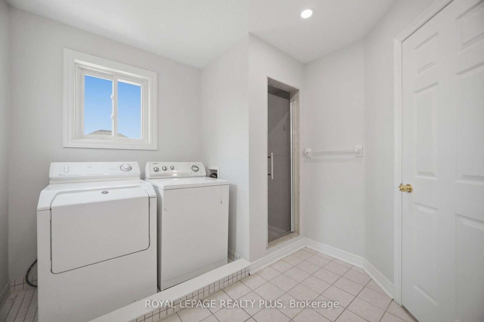 3907 Manatee Way • Mississauga, ON photo 28