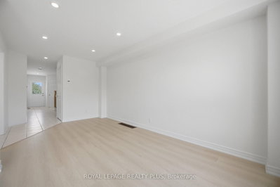 3907 Manatee Way • Mississauga, ON photo 9