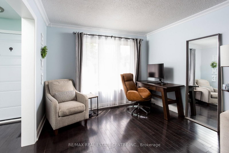289 Archdekin Brampton,ON L6V 1Z3 — Photo 11