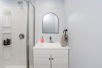 289 Archdekin Brampton,ON L6V 1Z3 — Photo 33