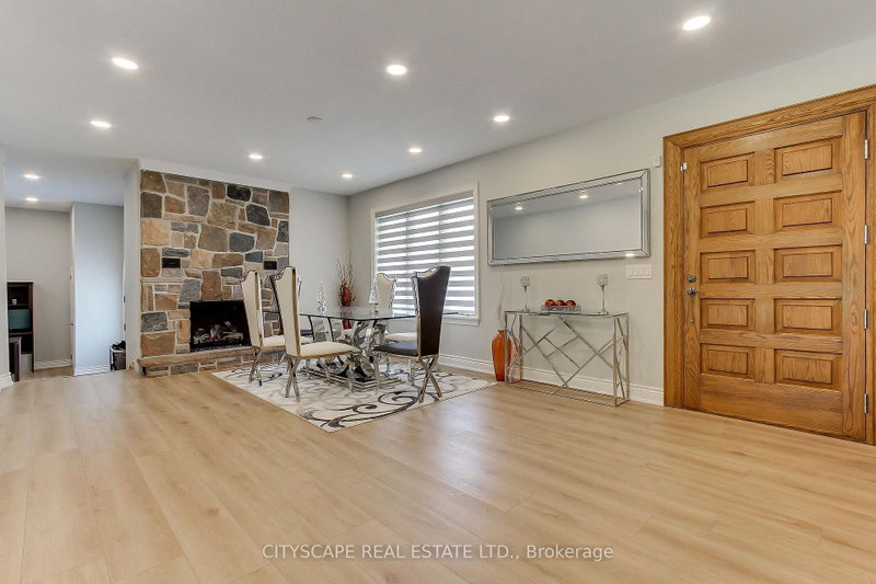 1543 Indian Grove