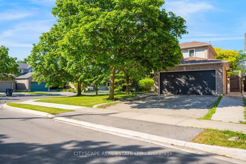 65 Mullis Crescent