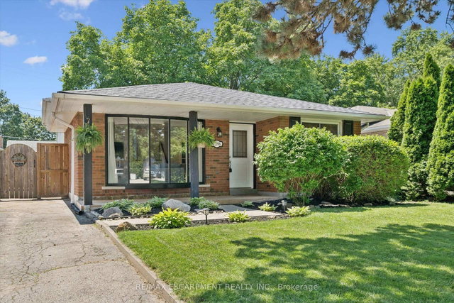 1298 Rosemary Crescent