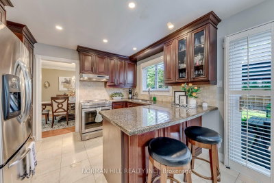 2491 Woburn Oakville,ON L6L 5E8 — Photo 20