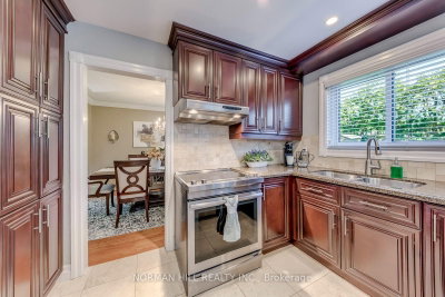 2491 Woburn Oakville,ON L6L 5E8 — Photo 21