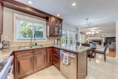 2491 Woburn Oakville,ON L6L 5E8 — Photo 23