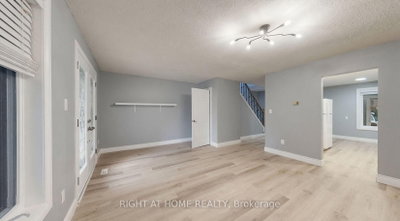 35 Chalfield Lane • Mississauga, ON