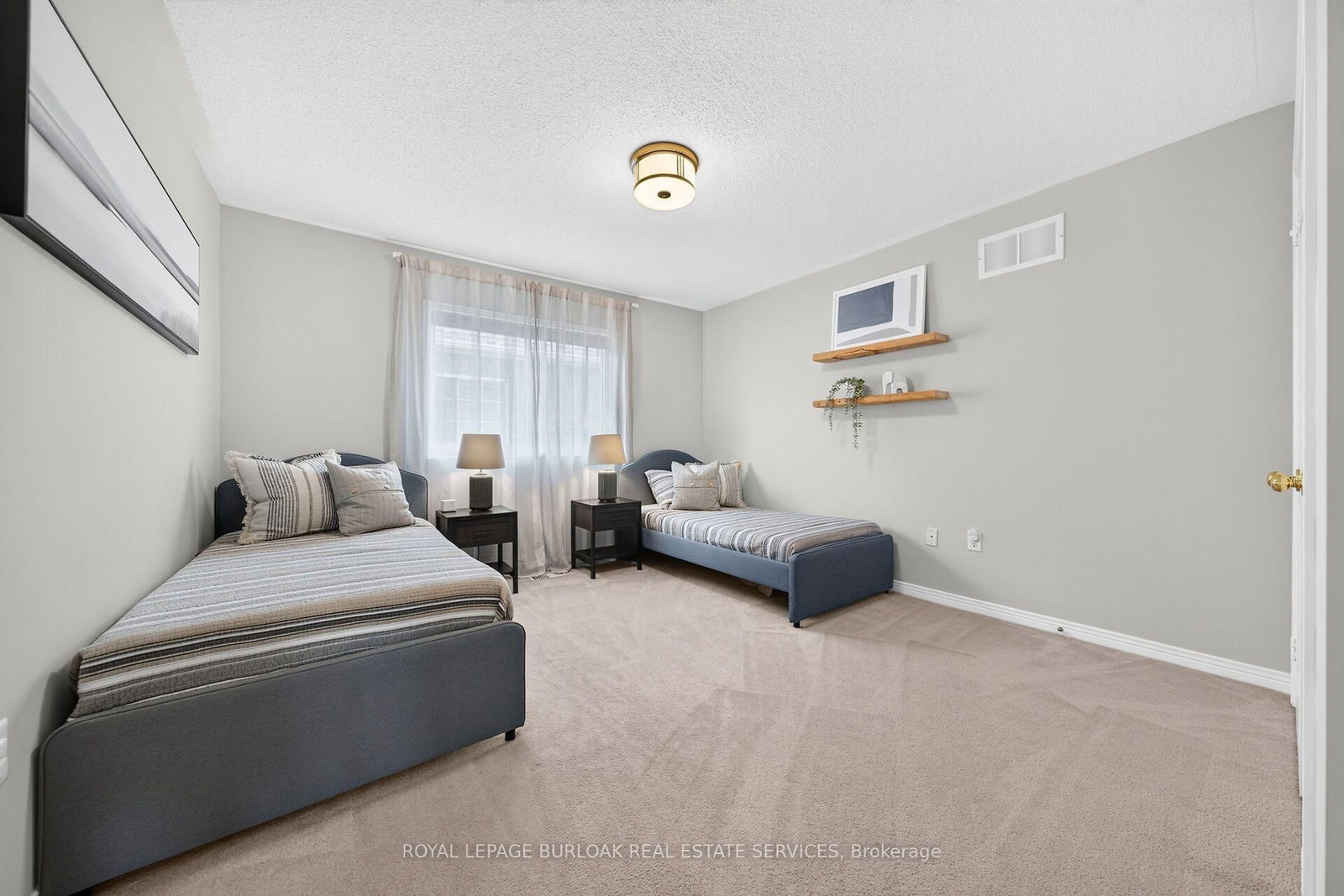 2203 Turnberry Road • Burlington, ON photo 27
