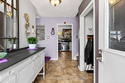1332 Stanbury Road • Oakville, ON photo 8