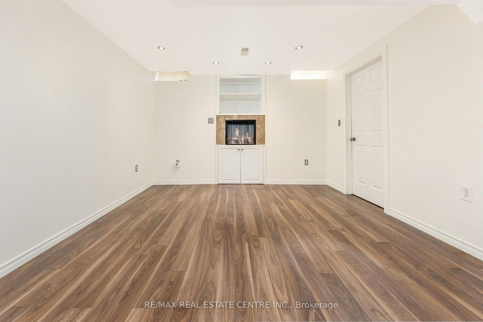 430 Patterson Drive • Milton, ON photo 23