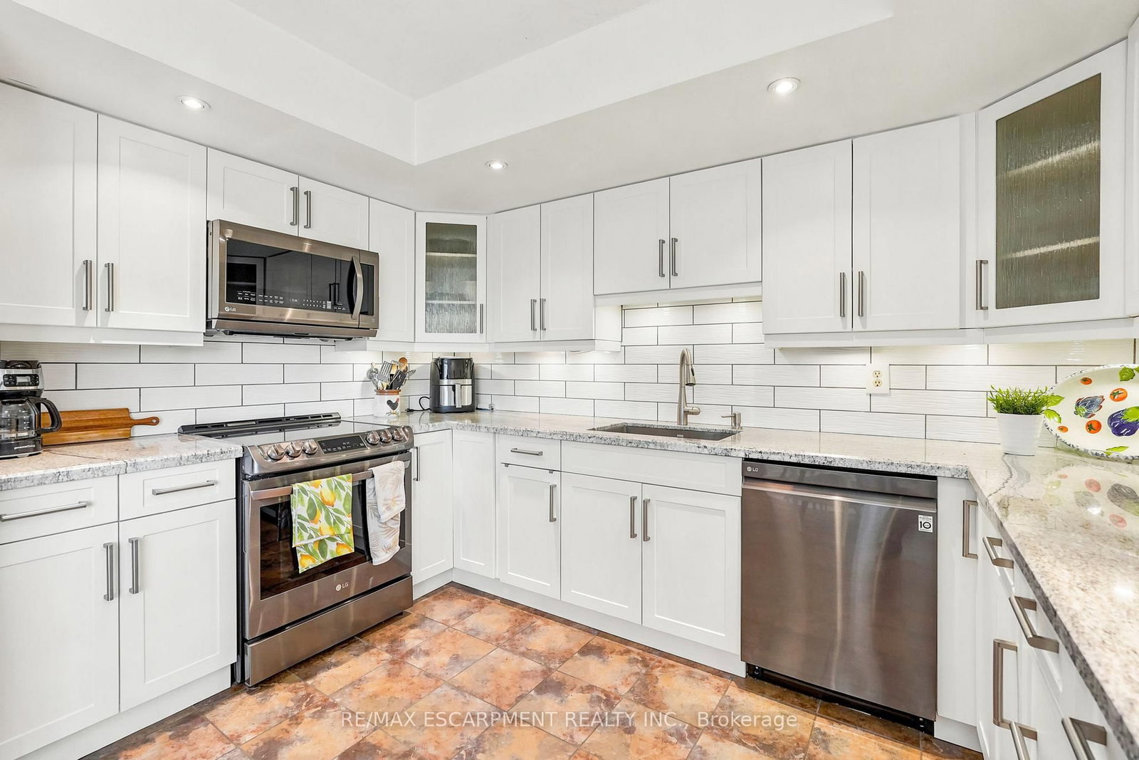 1201 North Shore Boulevard E • #1003 • Burlington, ON photo 13
