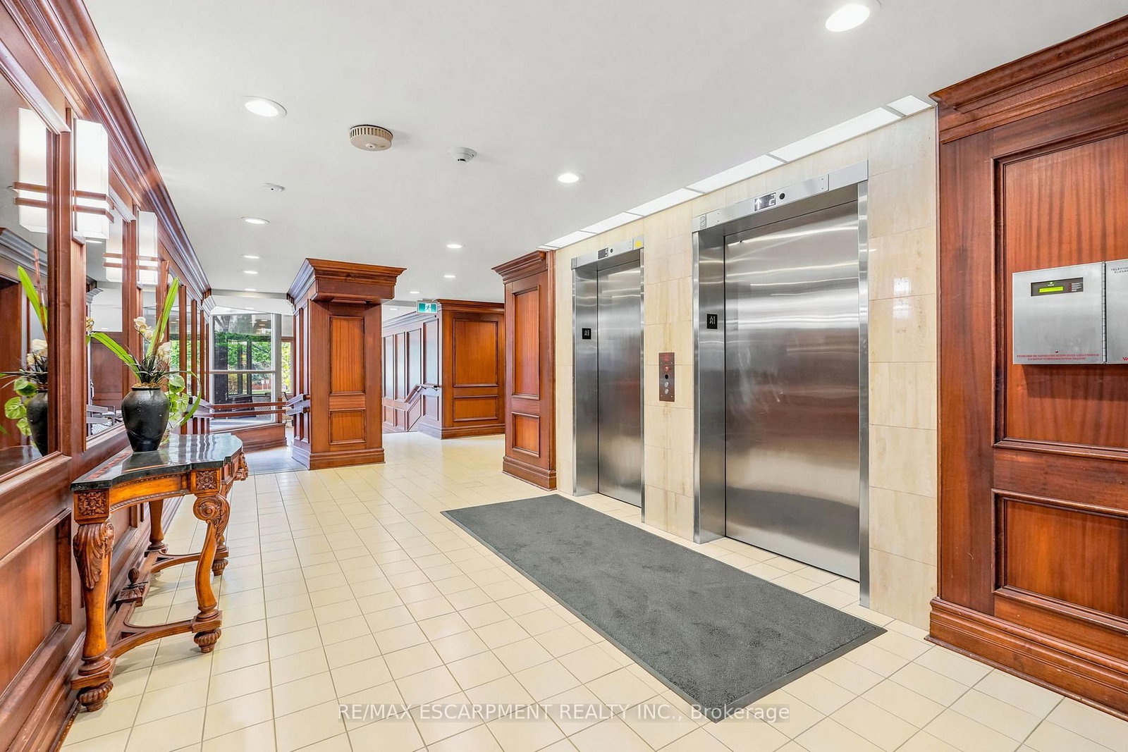 1201 North Shore Boulevard E • #1003 • Burlington, ON photo 37
