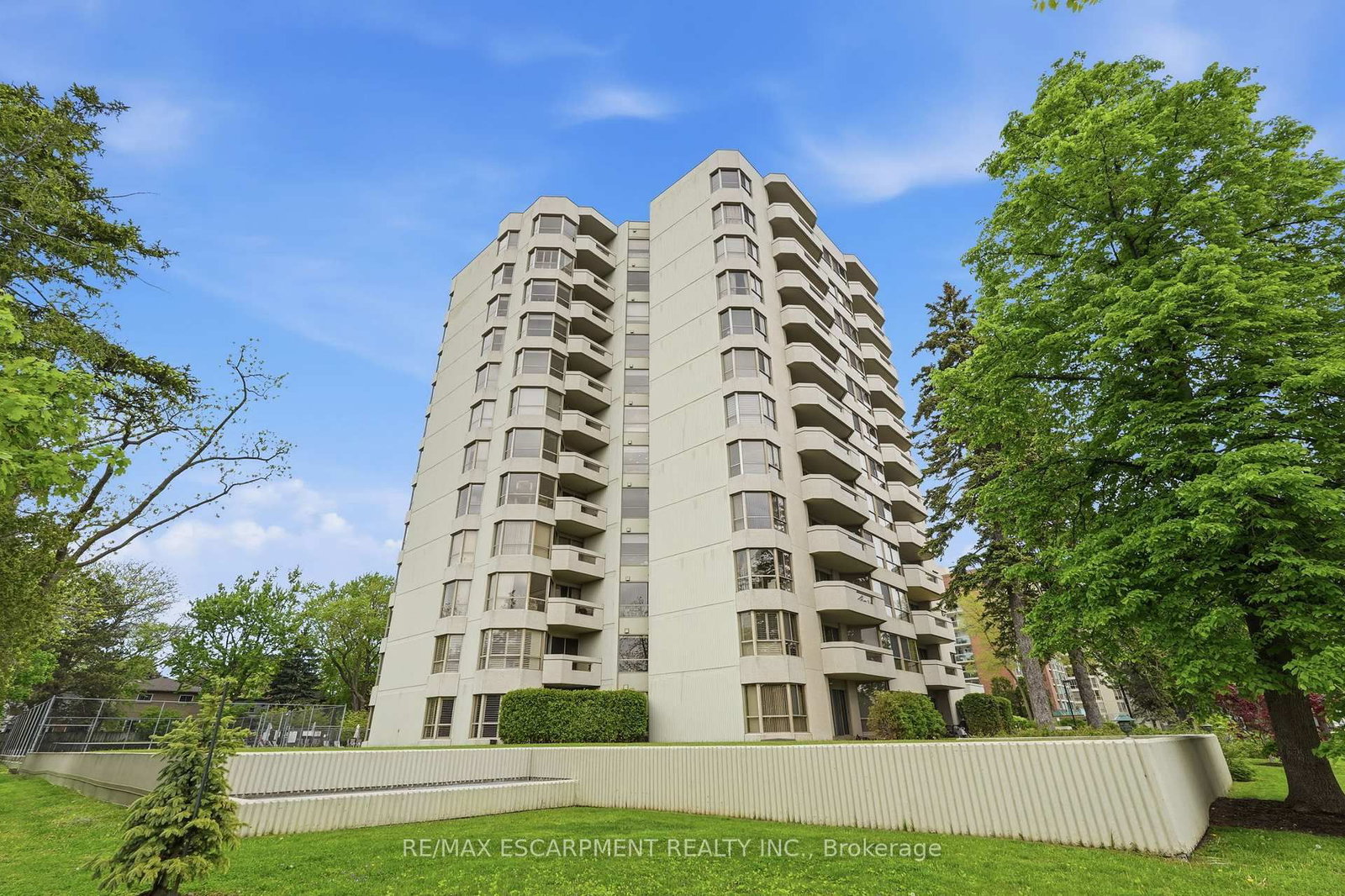 1201 North Shore Boulevard E • #1003 • Burlington, ON photo 43