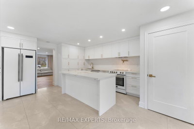 142 E King Street • Caledon, ON photo 6