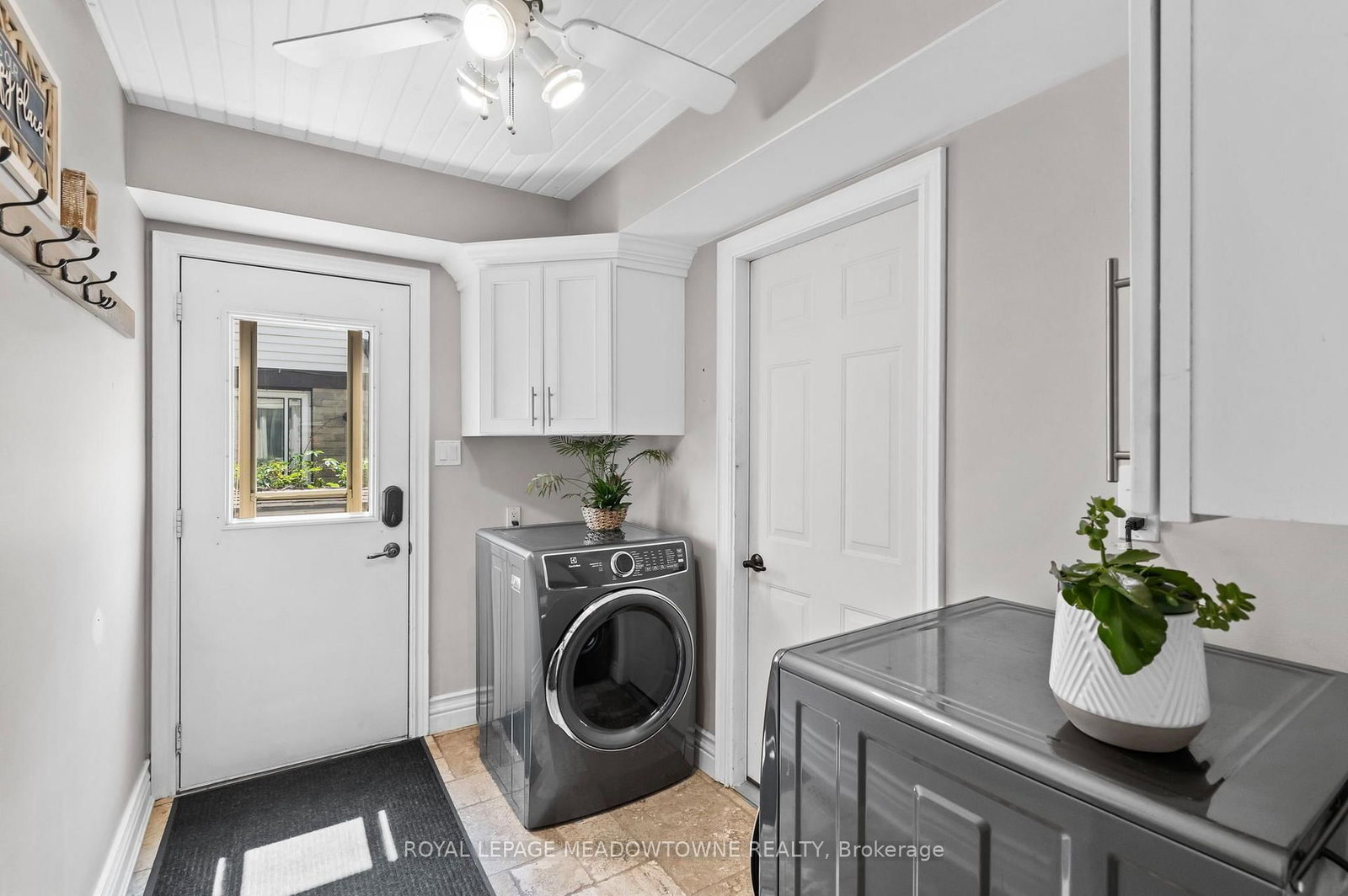 608 Moorelands Crescent • Milton, ON photo 24