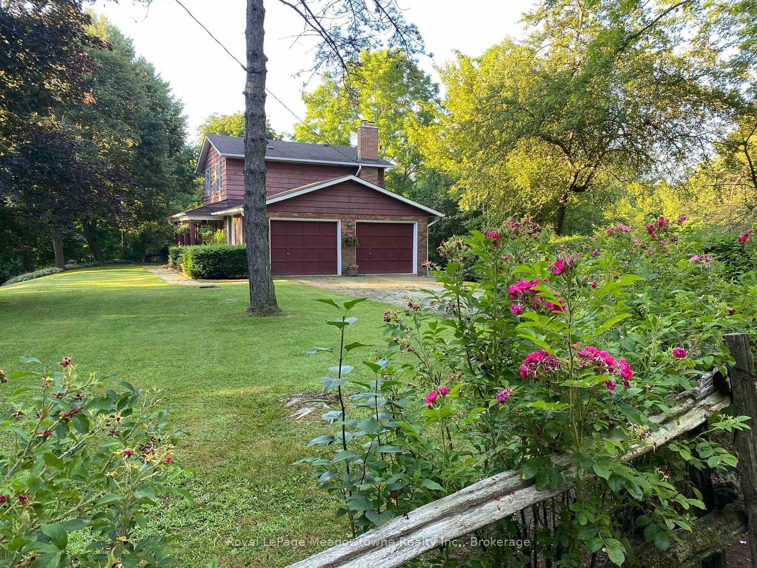12170 Sixth Line Nassagaweya • Milton, ON photo 5