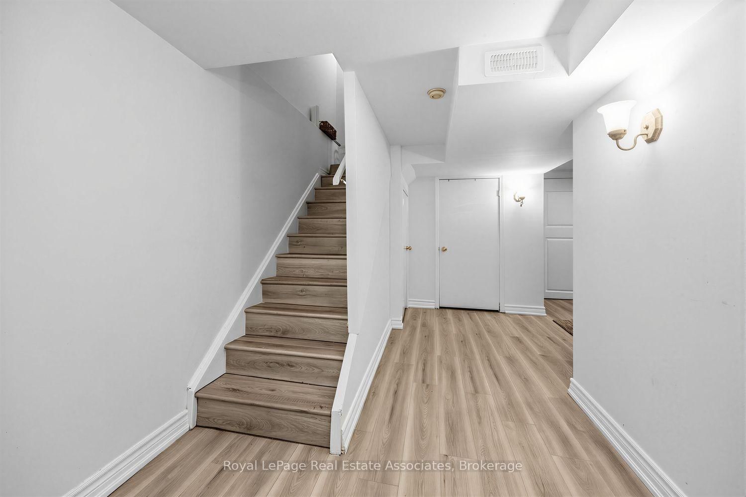 25 Rolling Hills Lane • Caledon, ON photo 23