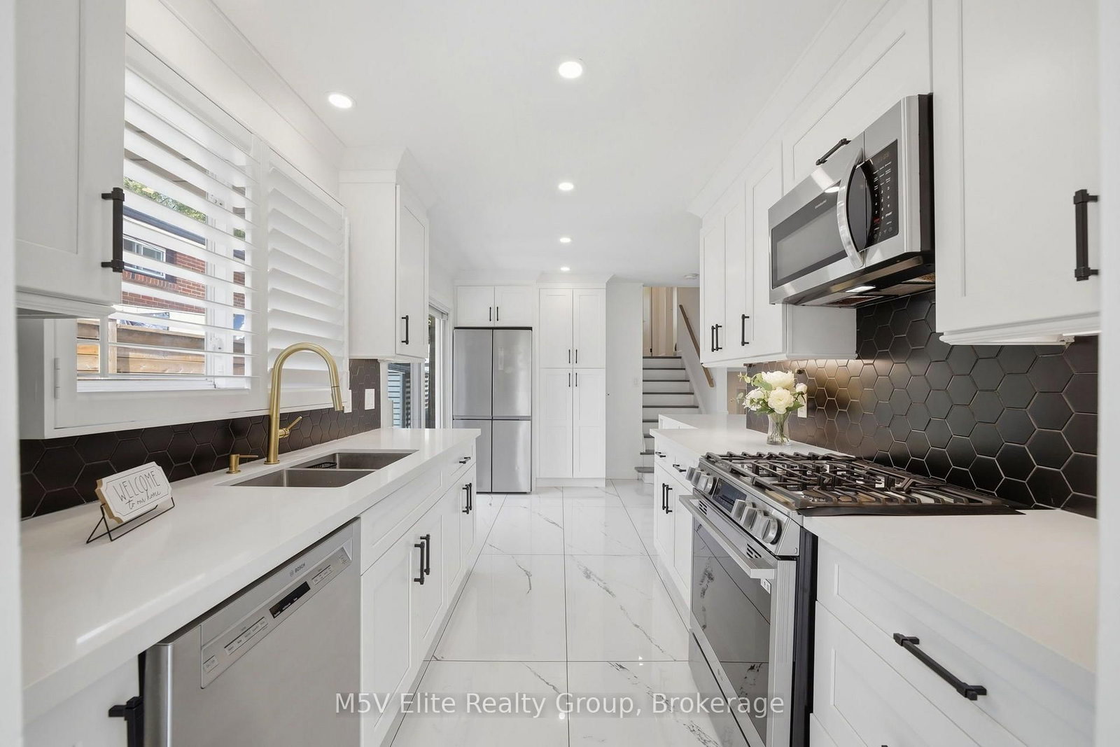 1171 Gripsholm Road • Mississauga, ON photo 8