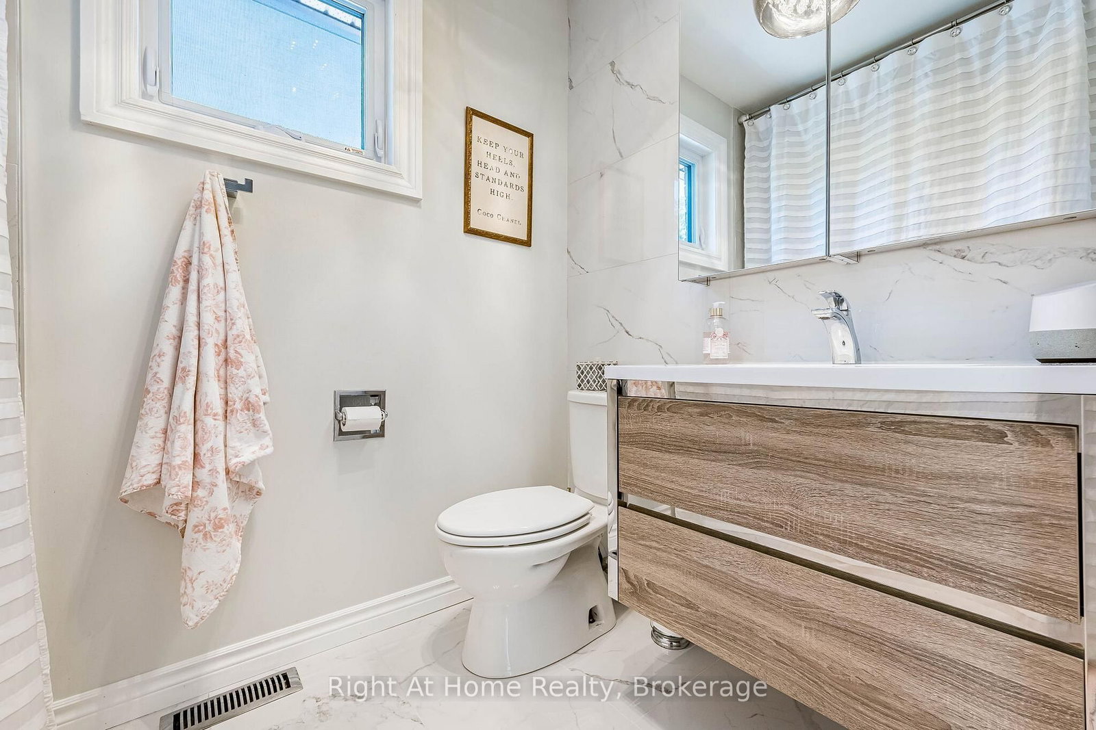 3287 Victoria Street • Oakville, ON photo 26