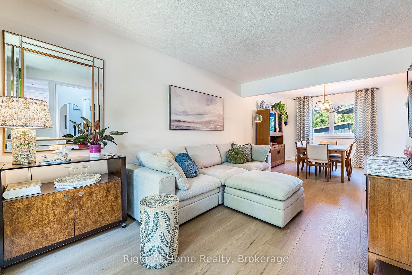 3287 Victoria Street • Oakville, ON photo 6