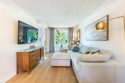 3287 Victoria Street • Oakville, ON photo 9