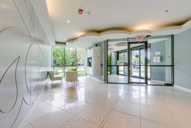 618 - 80 Esther Lorrie Drive