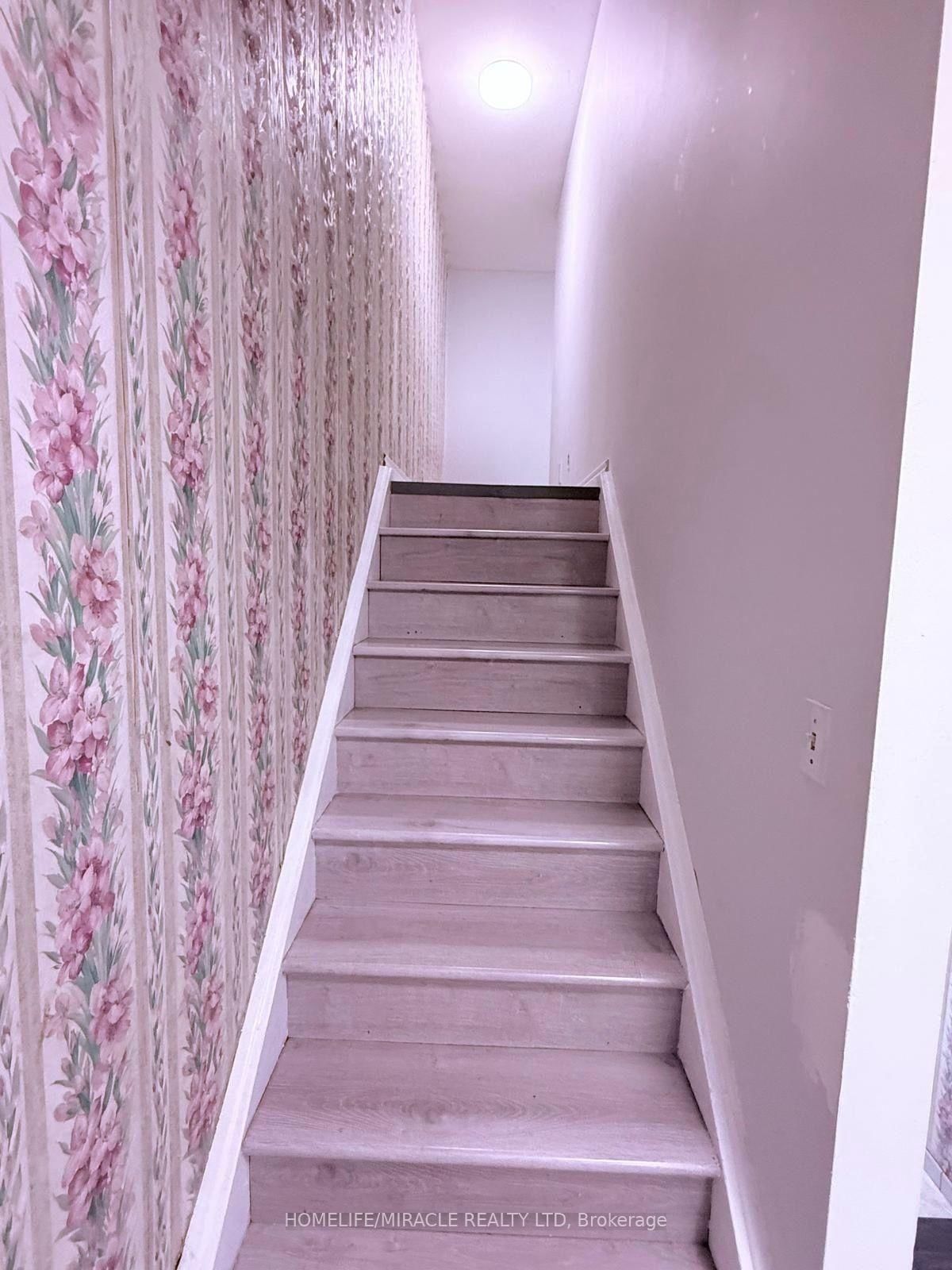 3145 Mallbridge Mississauga,ON L4T 2C5 — Photo 10