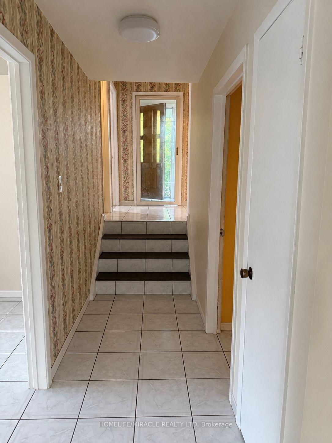 3145 Mallbridge Mississauga,ON L4T 2C5 — Photo 14