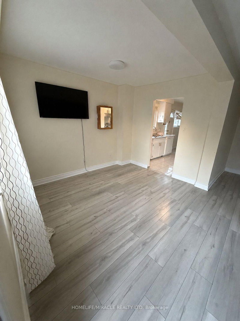 3145 Mallbridge Mississauga,ON L4T 2C5 — Photo 17