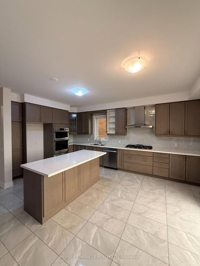 21 Valleyscape Trail • Caledon, ON photo 6