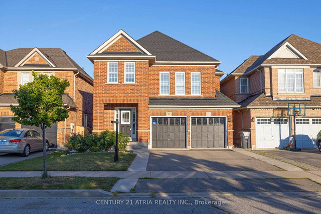 21 Treegrove Crescent