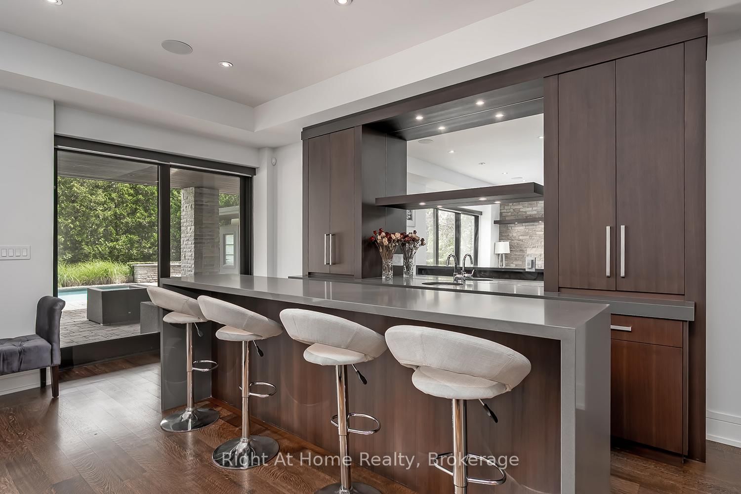 265 Maple Grove Drive • Oakville, ON photo 31