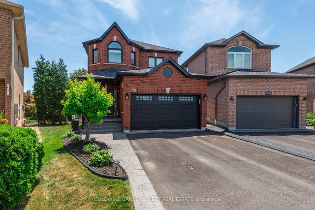 32 Coolspring Crescent