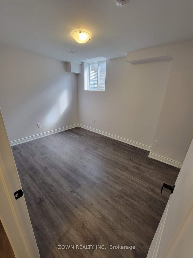 1001 Job Crescent