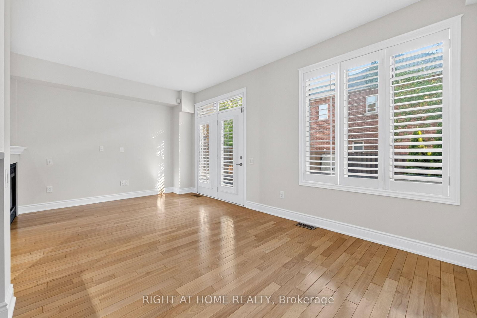 346 Creek Path Avenue • Oakville, ON photo 23