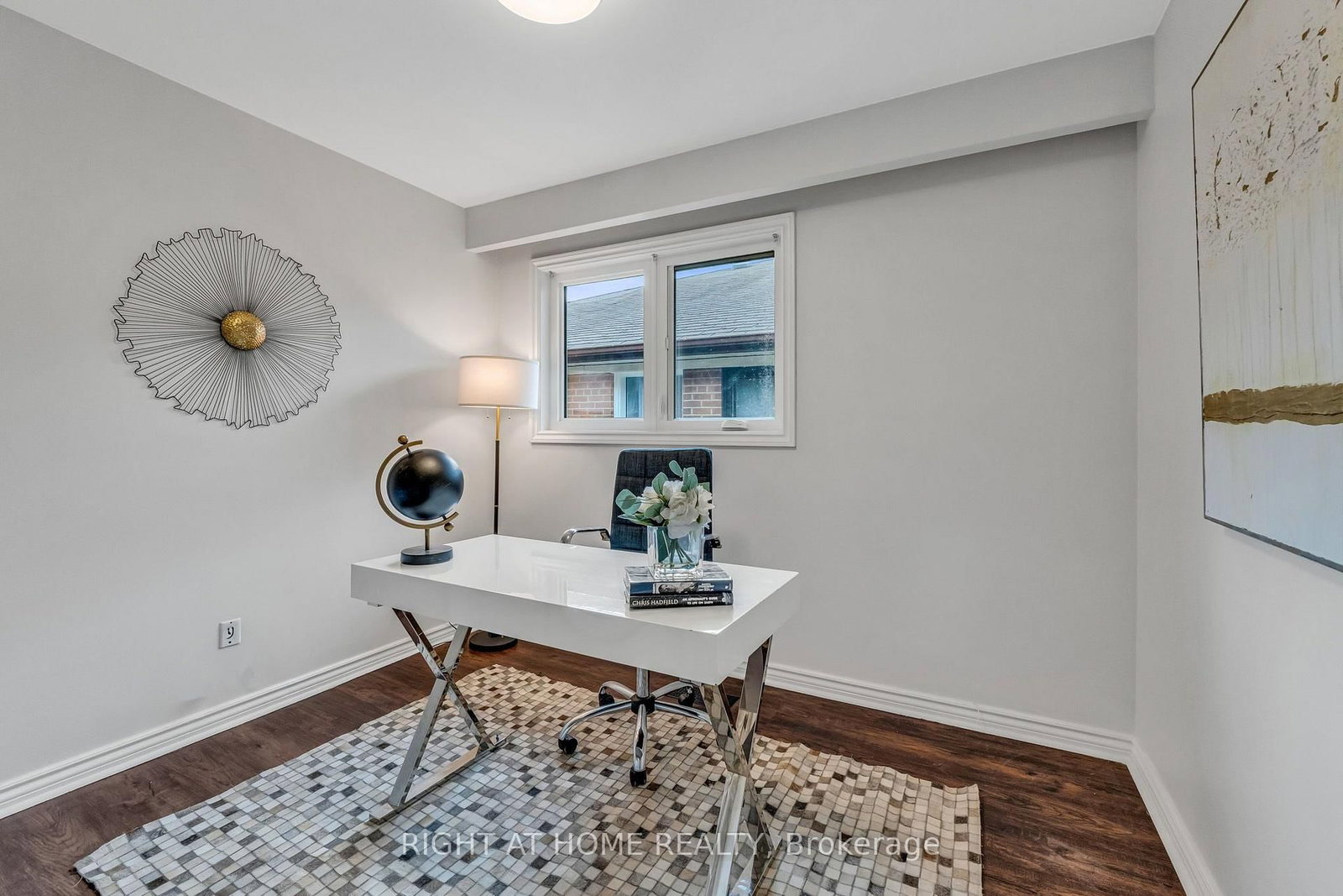 110 Victory Drive • Toronto, ON photo 21