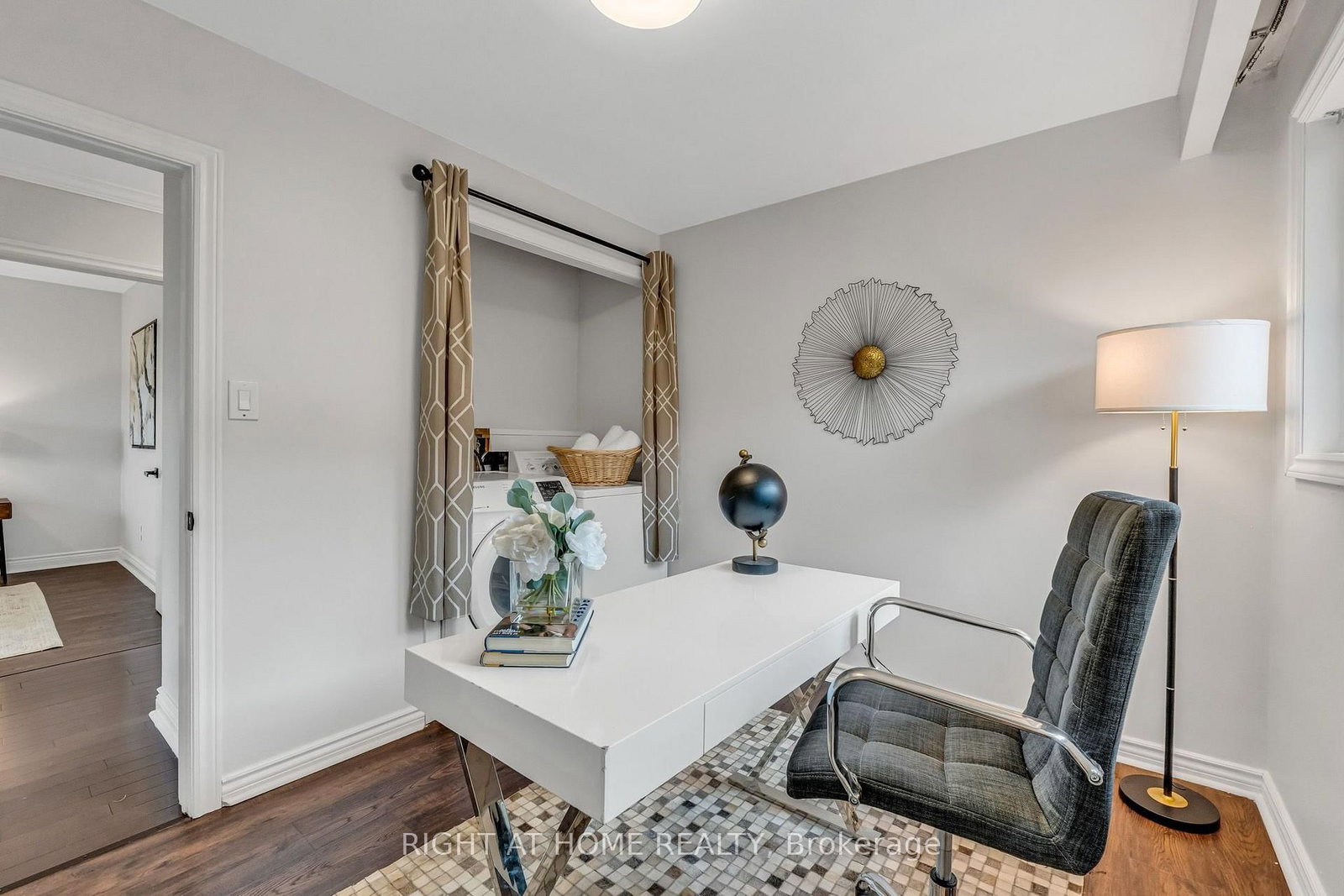 110 Victory Drive • Toronto, ON photo 22