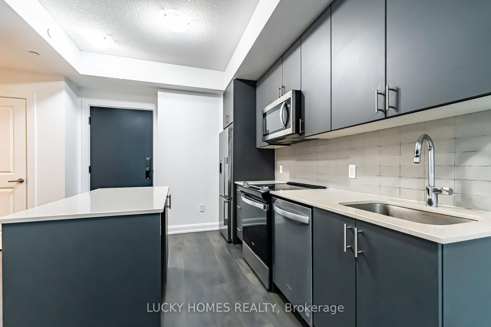 3220 William Coltson Avenue • #315 • Oakville, ON photo 12