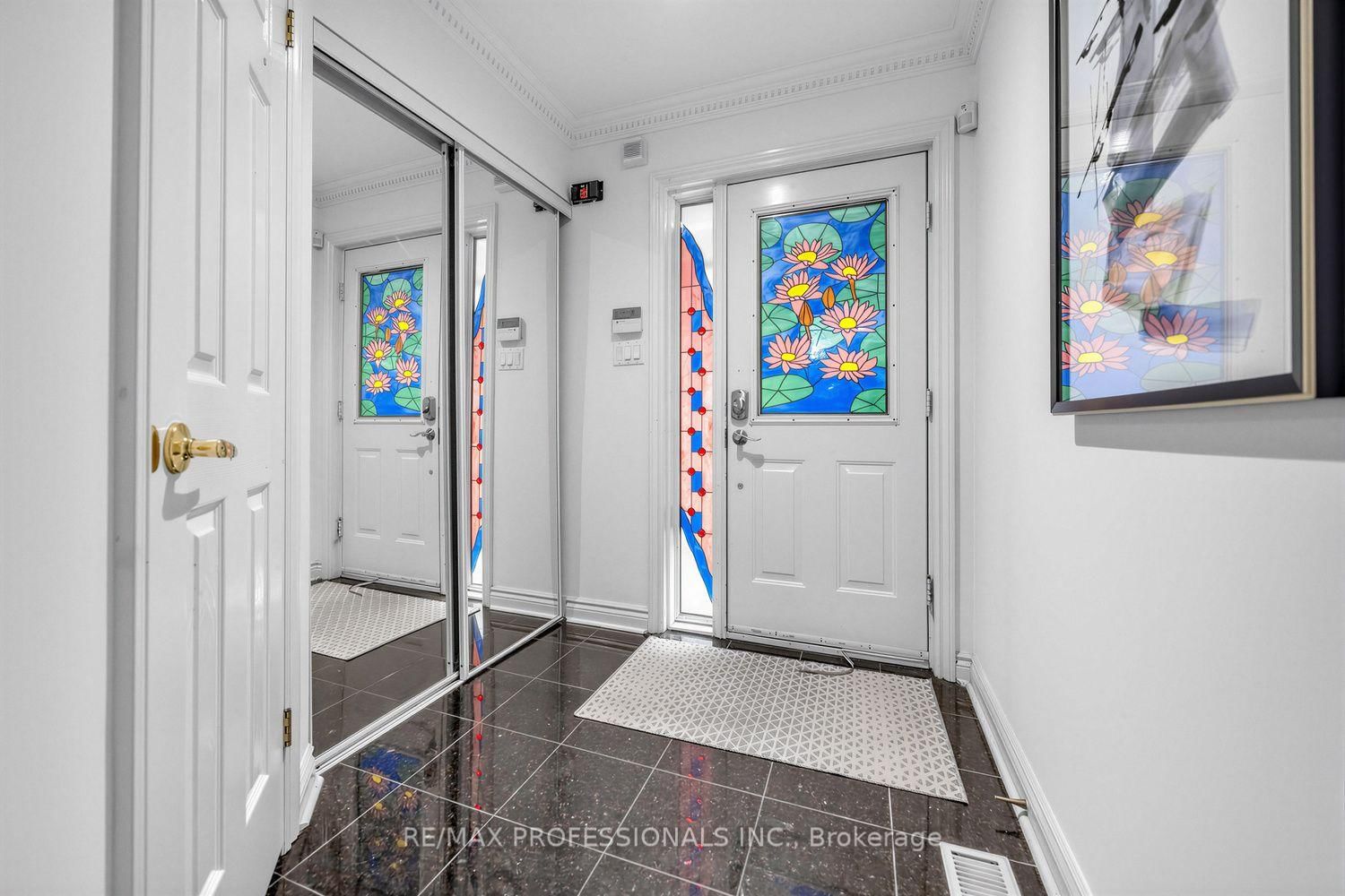 7 Briarly Lane • Toronto, ON photo 15
