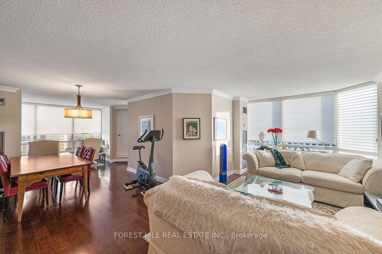2208-1300 Islington Avenue, Toronto, ON, photo 5